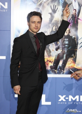 Clique para ver imagem em tamanho real
==============
014~1.jpg 014~1.jpg