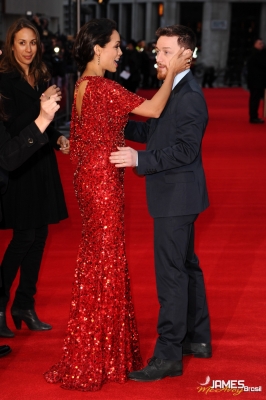 Clique para ver imagem em tamanho real
==============
021~20.jpg 021~20.jpg