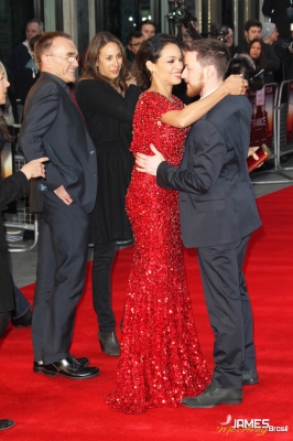 Clique para ver imagem em tamanho real
==============
022~18.jpg 022~18.jpg