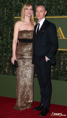 Clique para ver imagem em tamanho real
==============
043HQ~4.jpg 043HQ~4.jpg