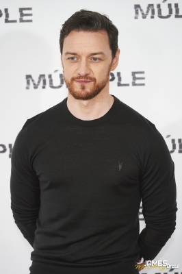 Clique para ver imagem em tamanho real
==============
099HQ~0.jpg 099HQ~0.jpg