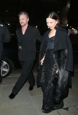 Clique para ver imagem em tamanho real
==============
Image00059~16.jpg Image00059~16.jpg