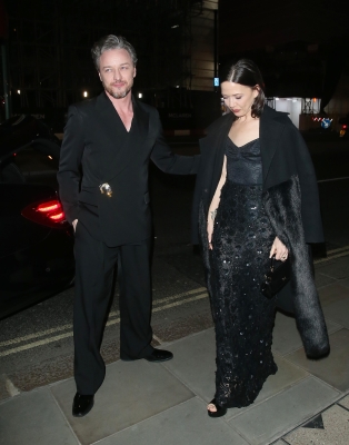 Clique para ver imagem em tamanho real
==============
Image00066~18.jpg Image00066~18.jpg