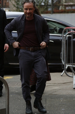 Clique para ver imagem em tamanho real
==============
image00106.jpg image00106.jpg