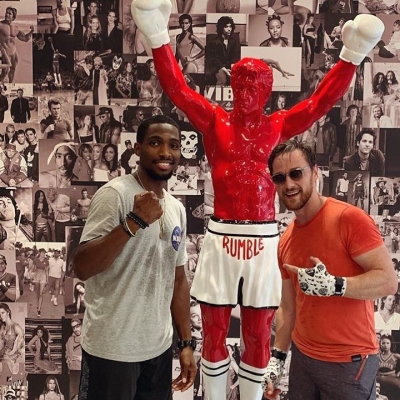 Clique para ver imagem em tamanho real
==============
jamesmcavoyrealdeal_67065562_637372063449801_2168154229372754962_n.jpg jamesmcavoyrealdeal_67065562_637372063449801_2168154229372754962_n.jpg